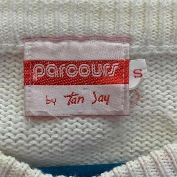 PARCOURS x TAN JAY Vintage Blue & Red Flag‎ Pullover Sweater - Picture 6 of 6